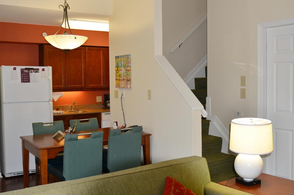 Residence Inn By Marriott Herndon Reston Εξωτερικό φωτογραφία