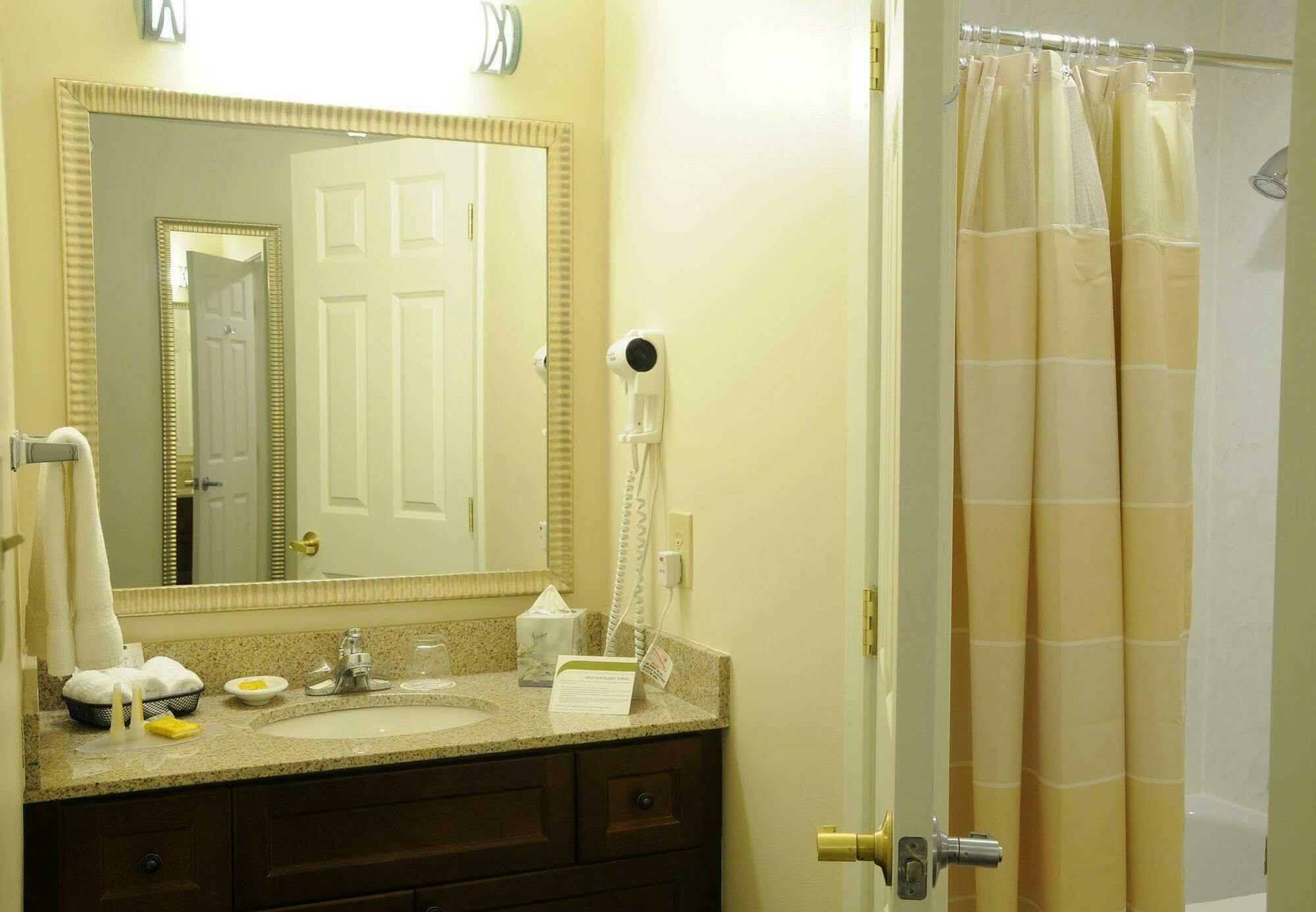 Residence Inn By Marriott Herndon Reston Εξωτερικό φωτογραφία